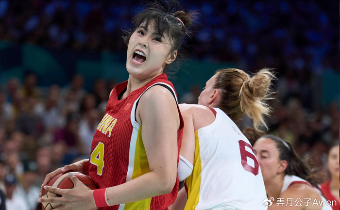 kaiyun sports-20分钟砍21+11斩获MVP!球迷:不怎么看篮球都觉得你断层厉害|李月汝|韩旭|体育赛事讨论|WCBA|中国女篮_新浪体育_新浪新闻