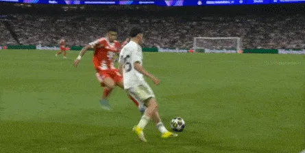 kaiyun sports-拜仁是否应该打进不止两球？那他们为何没有干翻皇马？